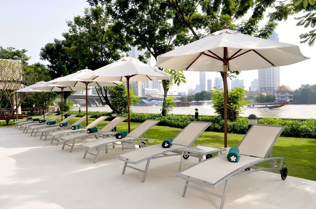 Ibis Bangkok Riverside Екстериор снимка